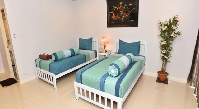 Parvena Hotel