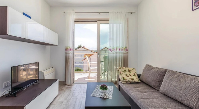 Awesome Apartment in Crikvenica With Wifi and 1 Bedrooms, Забронировать Апартаменты/квартира Отели Приморско-Горанской жупания с парковкой, Парковка