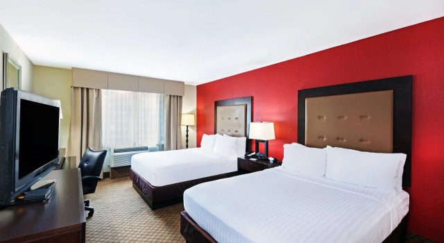 Номер Standard Holiday Inn Express & Suites Lafayette South by IHG