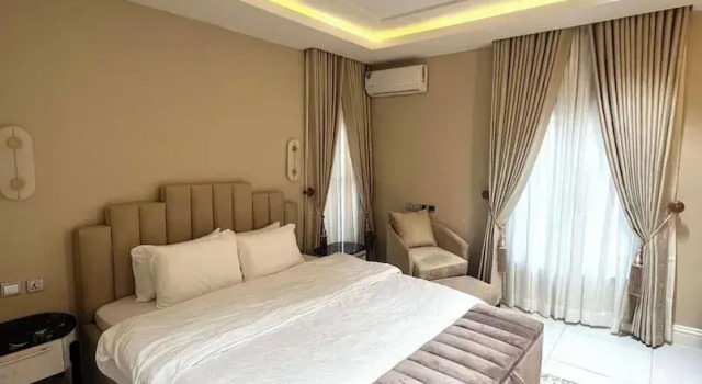 Апартаменты Deluxe Winnie Host and Homes