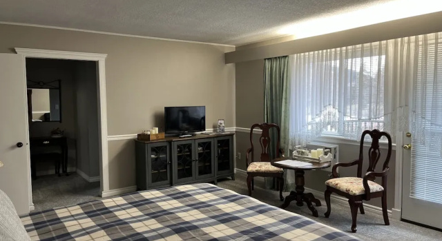 Номер Standard с балконом Sunny Shuswap B&B