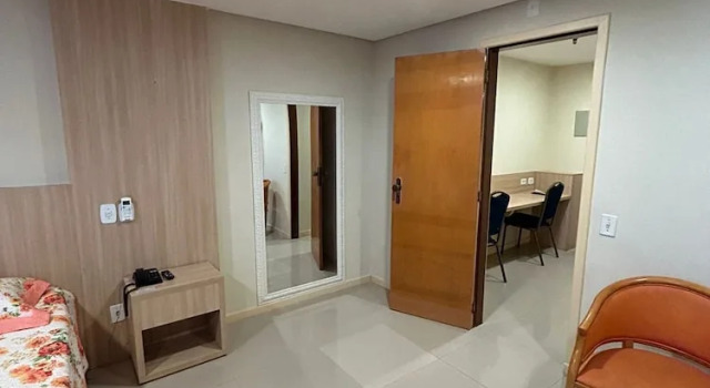 Люкс с балконом Tower Icaraí Hotel