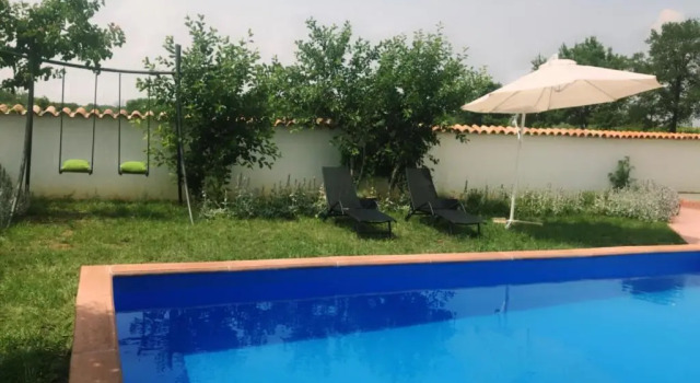 Коттедж Ema Holiday Home