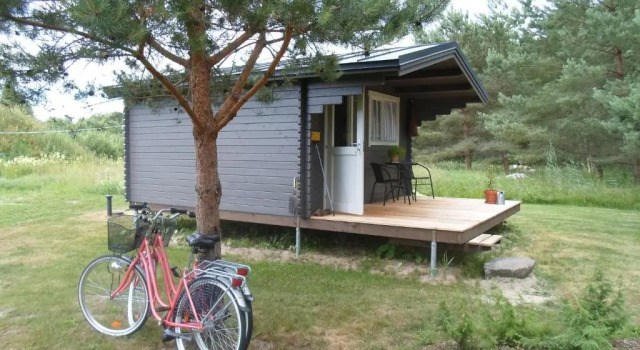 Tihase puhkemajake, Book Hotel Hoteller i Pärnumaa med parkering, Parkering