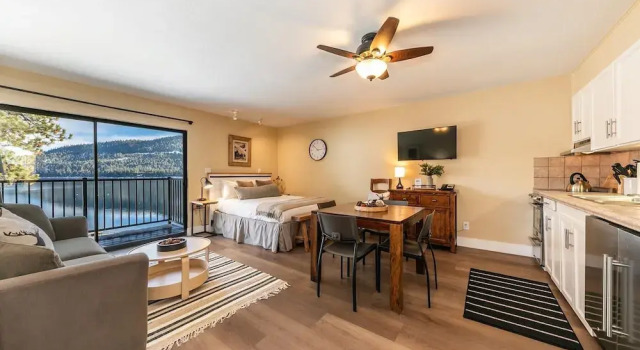 Номер Standard 246 Bldg C 1 Bedroom Condo