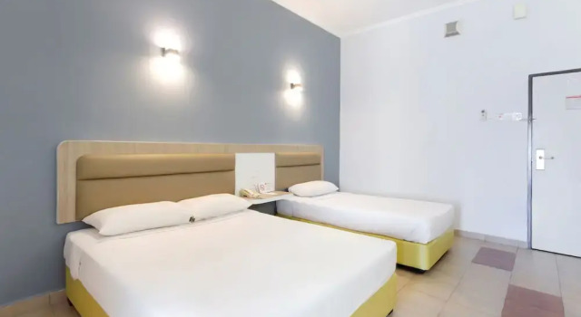 Номер Standard с видом на город Kings Hotel