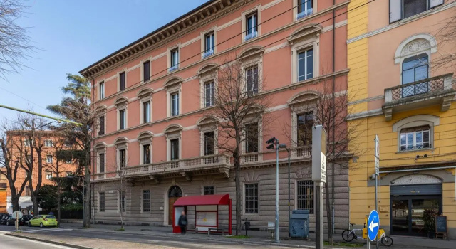 Italy Prestigious Guest House, Забронировать Гостевой дом Гостевые дома Болоньи, рядом с Ортопедический институт имени Риззоли, Гостевой дом