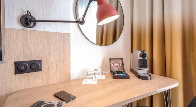 Двухместный номер Standard с балконом Mercure Cavaillon