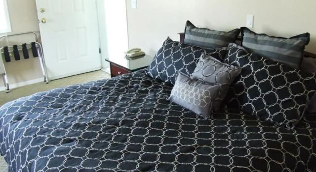 Номер Standard Ponderosa Motor Inn