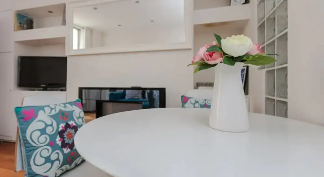 Central 1 Bedroom Flat Near Buckingham Palace