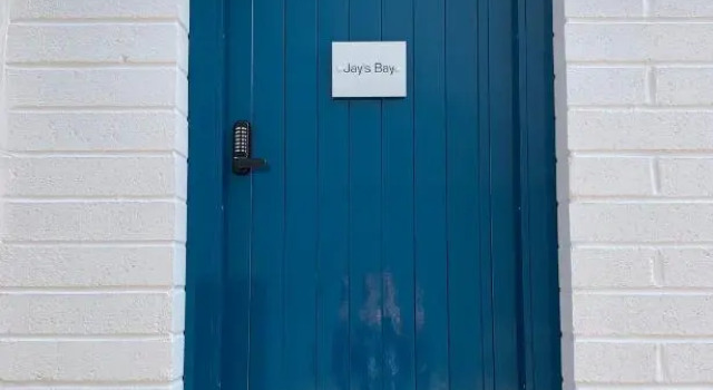 Jays Bay Entire Luxury Apartment by the Beach Gt Yarmouth