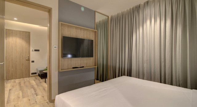 Люкс 7 Apple Hotel Pratap Nagar