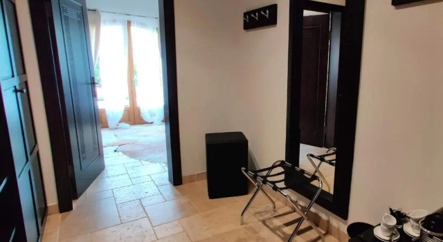Полулюкс Deluxe Maison Prestige Saint Tropez by Roberto Geissini