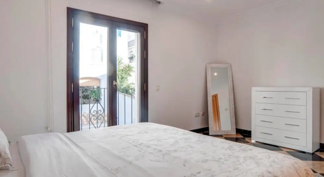 InstaStay Front line Harbor Apartment, Забронировать Апартаменты/квартира Марбелья Коста-дель-Соль