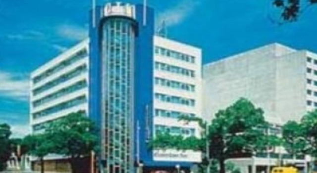 Comfort Elizabeth Tower, Забронировать Отель Отели Мельбурна с бассейном, рядом с Australian Institute of Management, Бассейн