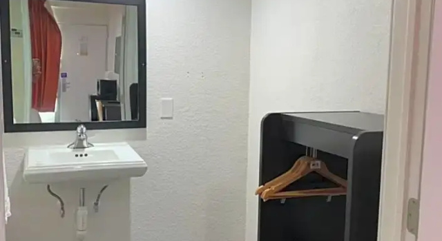 Номер Standard Motel 6 Englewood, FL