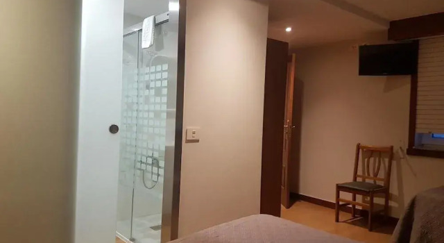 Hostal Galicia Arteixo, Buchen Sie Hostel Günstige Hotels in Galicien