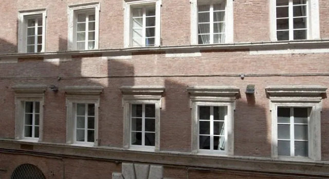 Palazzo Cinotti, Забронировать Отель Сиена Siena Area, рядом с Национальный музей этрусской археологии