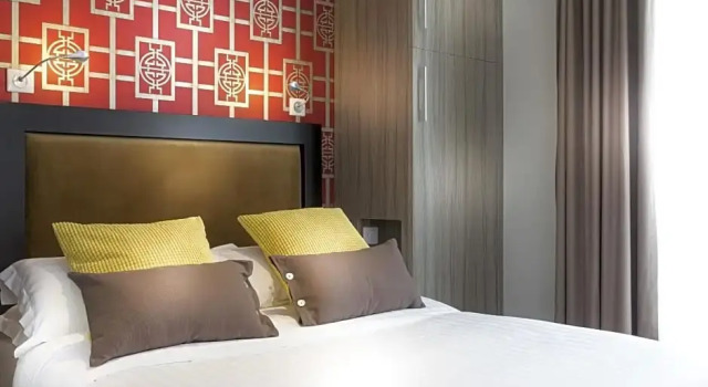 Номер Comfort Hôtel International Paris
