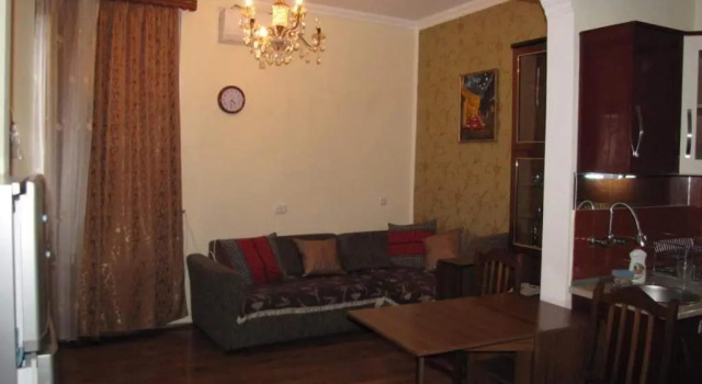 agmashenebeli95, Забронировать Отель Чугурети Тбилиси, рядом с Tеатр имени Марджанишвили