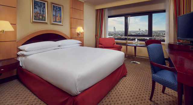 Номер Superior InterContinental Frankfurt