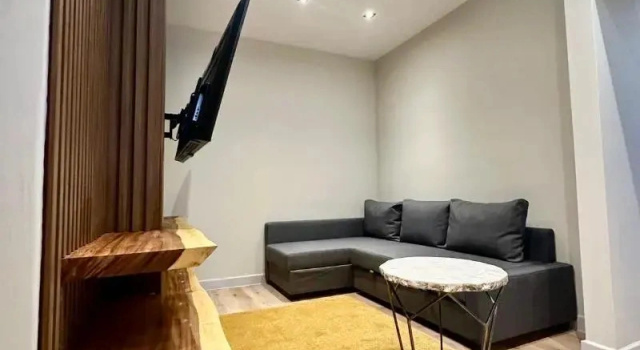 Двухместный люкс Metro Art Hotel