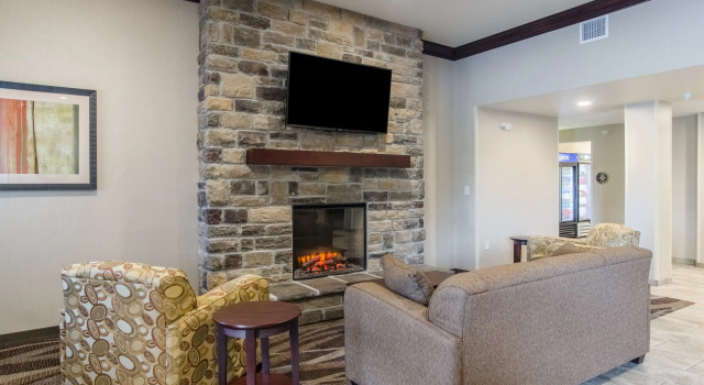 Cobblestone Inn & Suites - Guernsey, Boek Hotel  