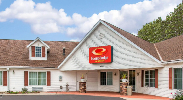 Кровать в общем номере Econo Lodge Inn & Suites Eau Claire South