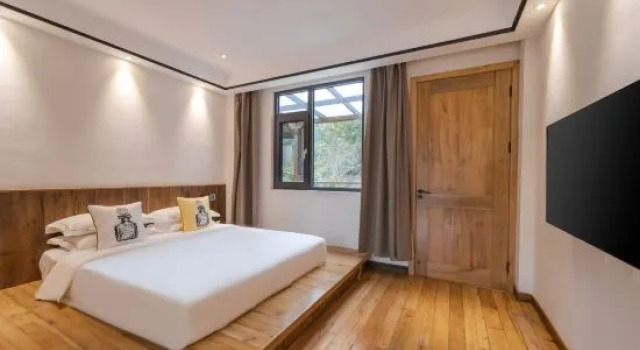 Люкс Longquan Moshangguiren Homestay (Baoxi Scenic Area)