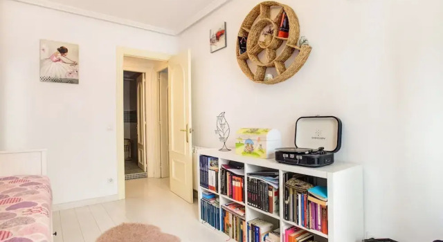 Апартаменты Apartment in Gijon Near San Lorenzo Beach