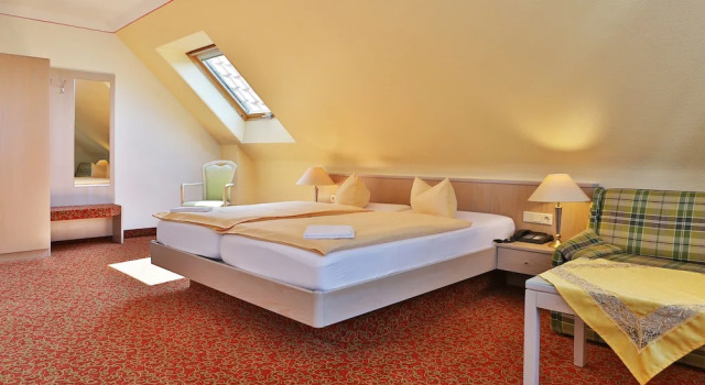 Hotel Weingarten, Забронировать Отель Бад-Дюркхайм Wine Route, рядом с Gradierwerk Bad Durkheim