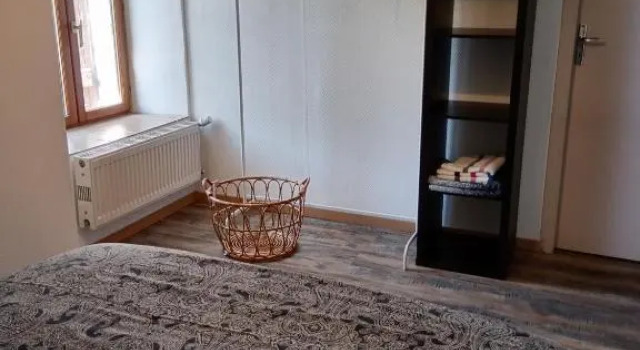 LE MARCEL appartement F1 de 24 m², Забронировать Апартаменты/квартира Отели Горного массива Юры с парковкой, Парковка