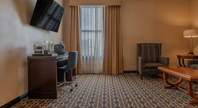 Люкс The Peery Salt Lake City Downtown, Tapestry Collection by Hilton