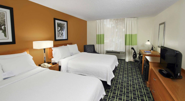SureStay Plus Hotel by Best Western Scottsdale North (ex.Fairfield Inn by Marriott Scottsdale North)