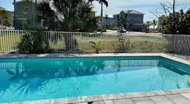Redfish Retreat - South End Pool Home