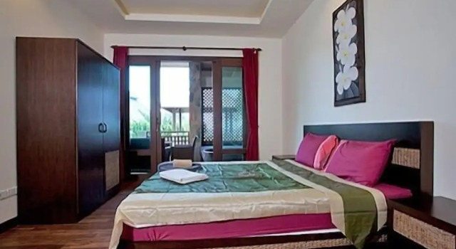 Апартаменты с 2 комнатами с балконом и рядом с пляжем Thai Island Dream Estate