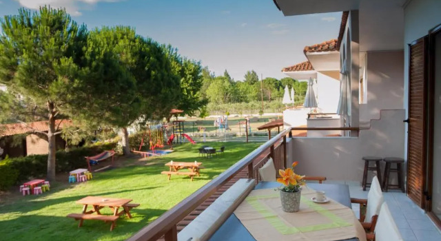 Maria Village, Book Hotel Hotels in Sithonia with Parking, Parking