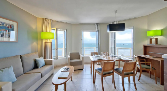 Residence Reine Marine, St Malo, 3 room apt. for 6 pers. sea view, Rezerwuj Hotel Saint-Malo 