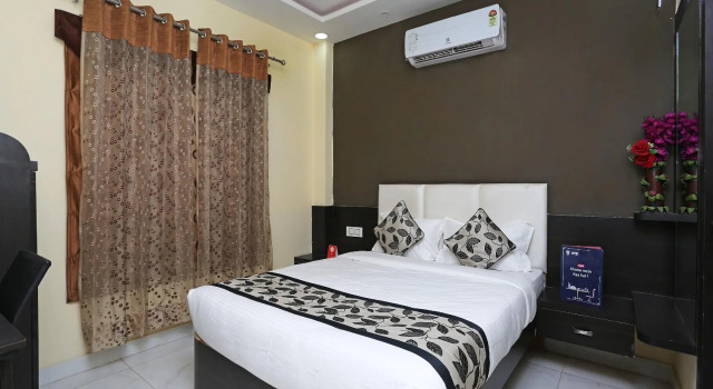 Collection O 10589 Laxmi Guest House