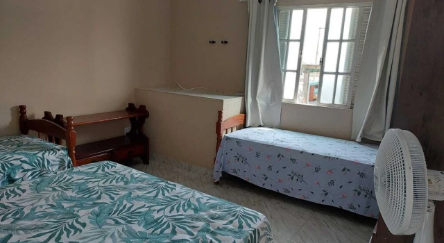 Casa com piscina churrasqueira Cabo Frio, Забронировать Отель Отели штата Рио-де-Жанейро с парковкой, Парковка