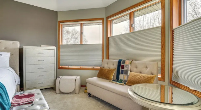 Rare Gem on a Ravine, Family Home in North Mankato, Varaa Hotelli Hotellit Minnesota pysäköinnillä, Pysäköinti