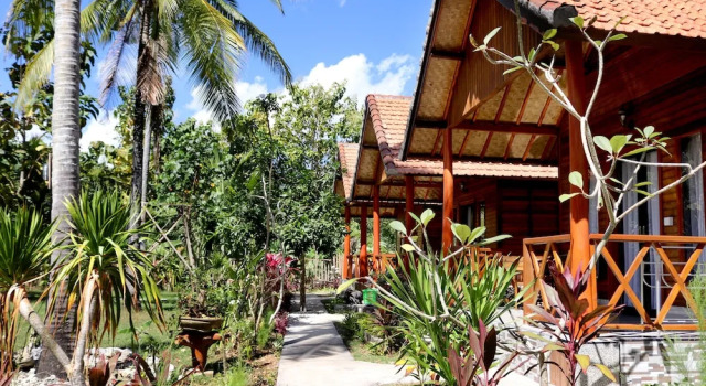 Коттедж Deluxe Dangin Kubu Bungalow
