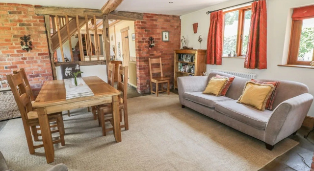 Glebe Barn, Rezervați Hotel Coughton Merseyside