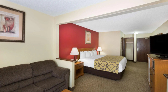 Двухместный люкс Deluxe Baymont by Wyndham Fort Dodge
