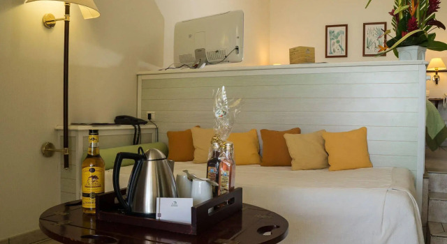 Auberge de la Vieille Tour, Prenota Hotel Hotel SPA a Grande-Terre, SPA