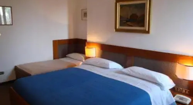 Sporting Hotel Ragno Doro, Prenota Hotel Conegliano Veneto