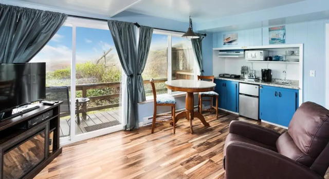 Четырёхместный номер Standard Moolack Shores Inn