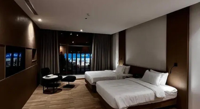 Студия Deluxe Elegant Hotel