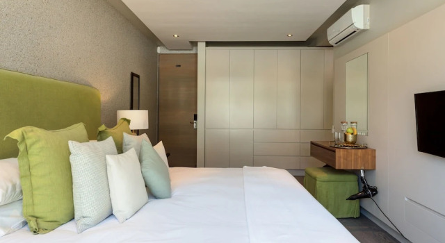 Люкс Superior Living Hotel Lions Eye