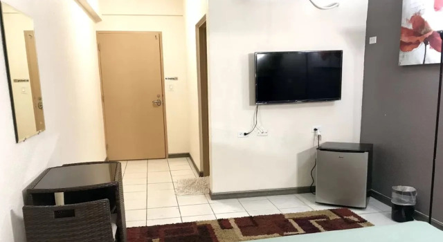 Guam Business Motel, Book Motel Hotels in Tamuning with Breakfast, Breakfasts